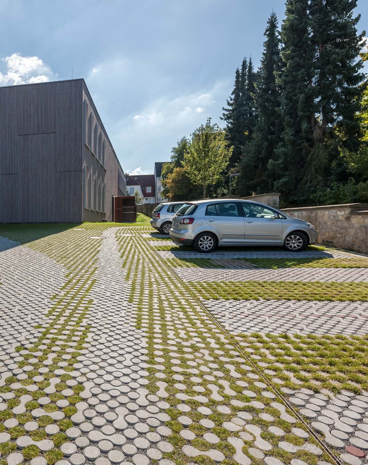 LUNIX grasornament — klimaatadaptieve bestrating door Atelier Oï